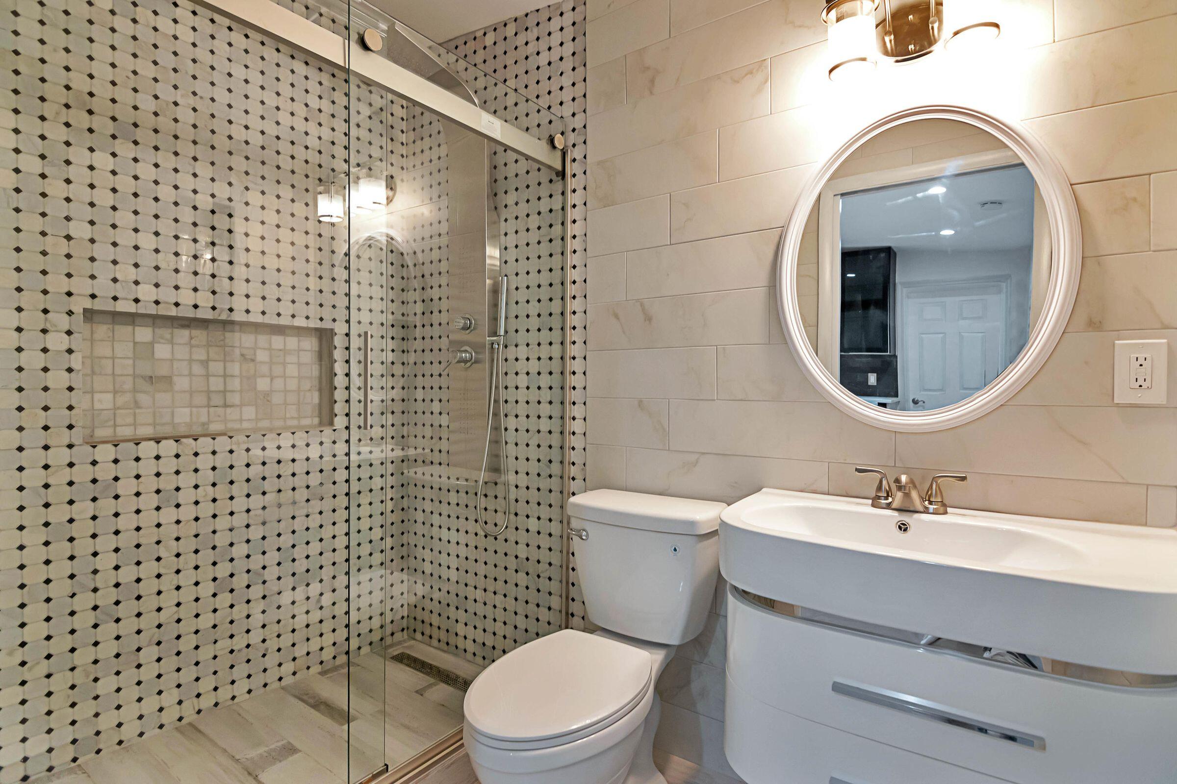 959 SW 18th Street E