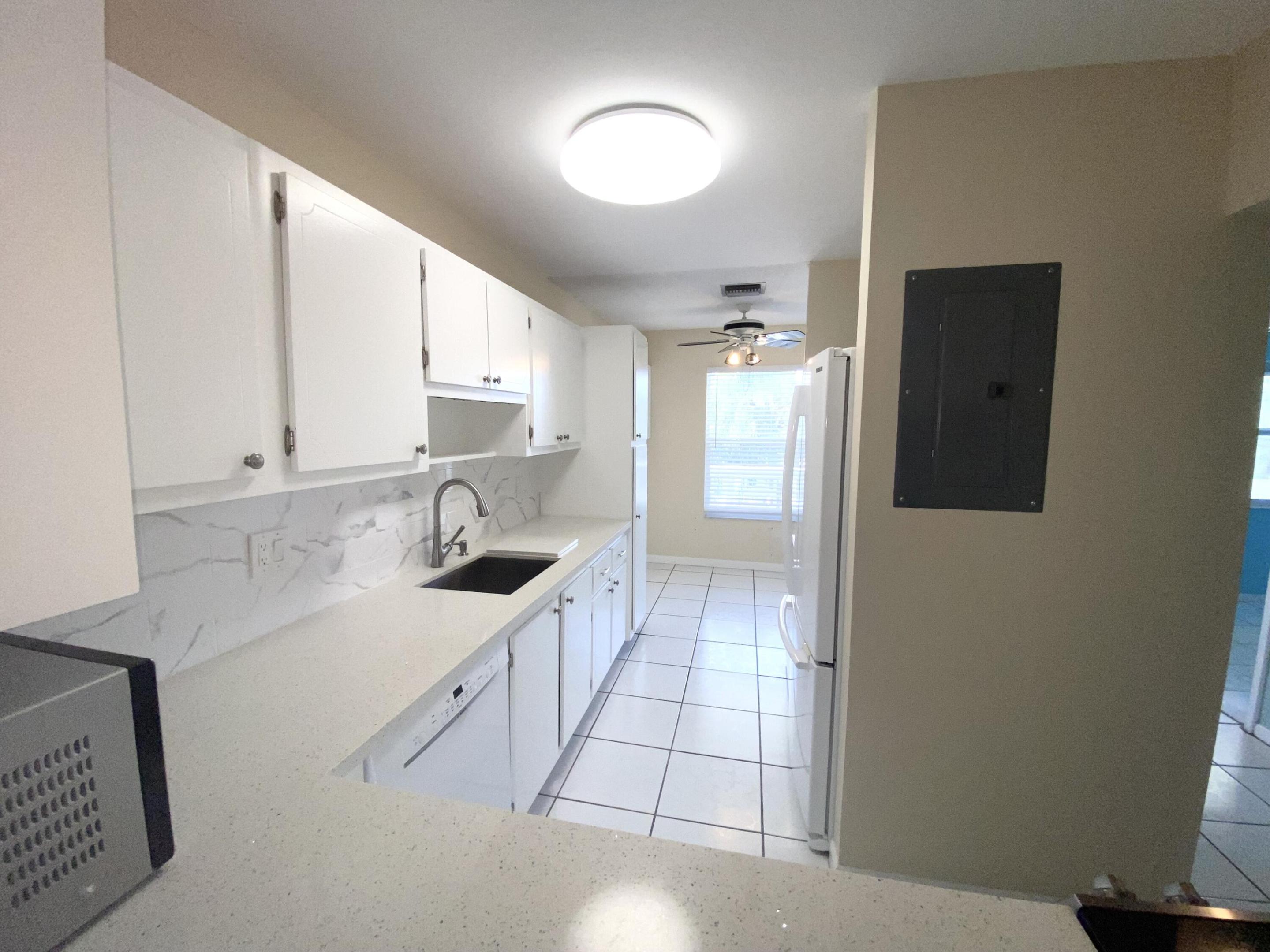 1120 Mahogany Way 203