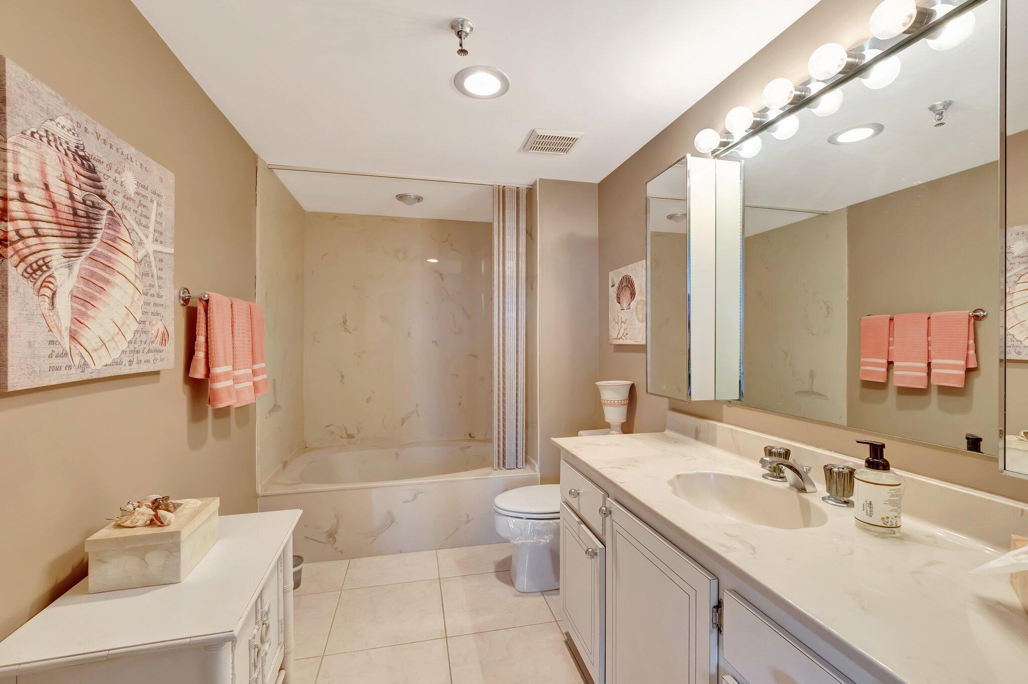 6400 NW 2nd Avenue 518