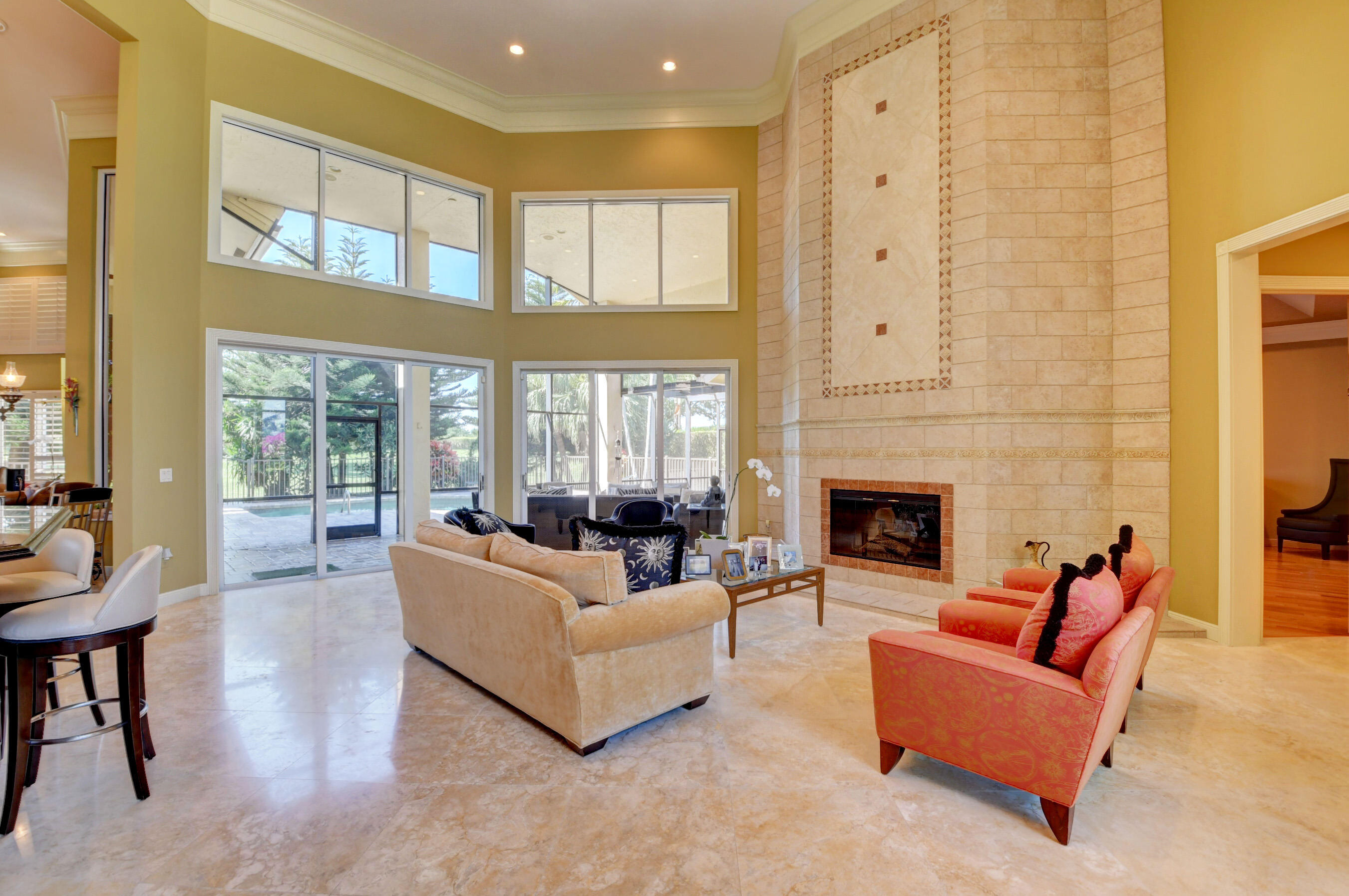 4800 Bocaire Boulevard