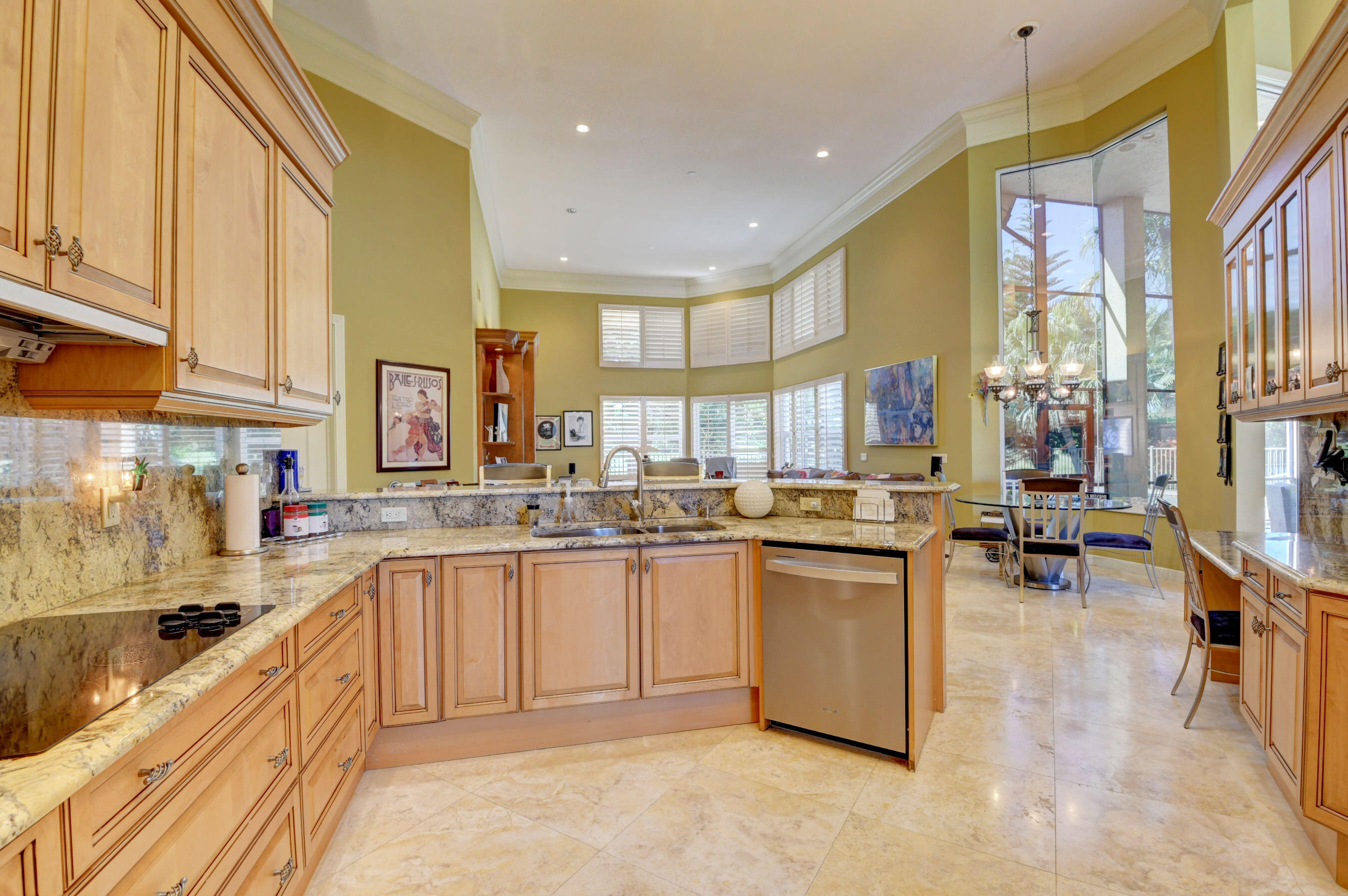 4800 Bocaire Boulevard