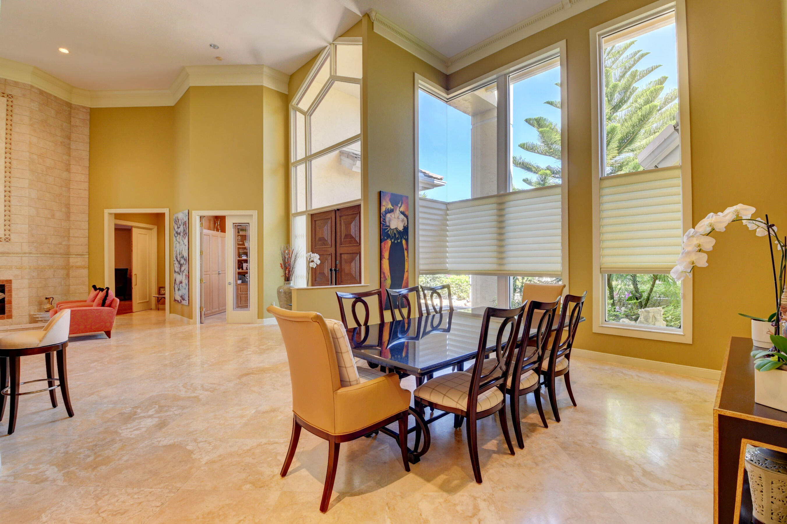 4800 Bocaire Boulevard