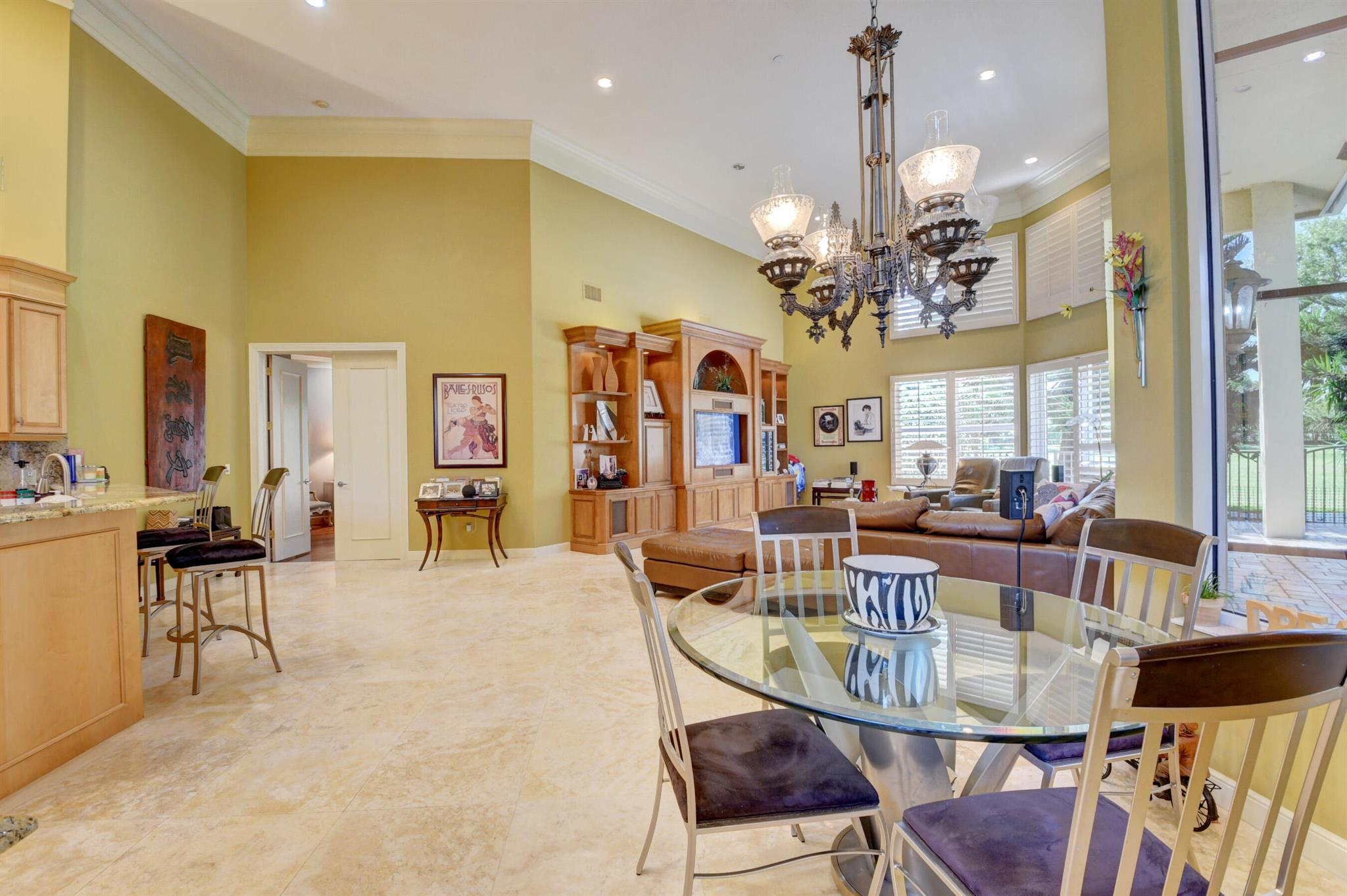 4800 Bocaire Boulevard