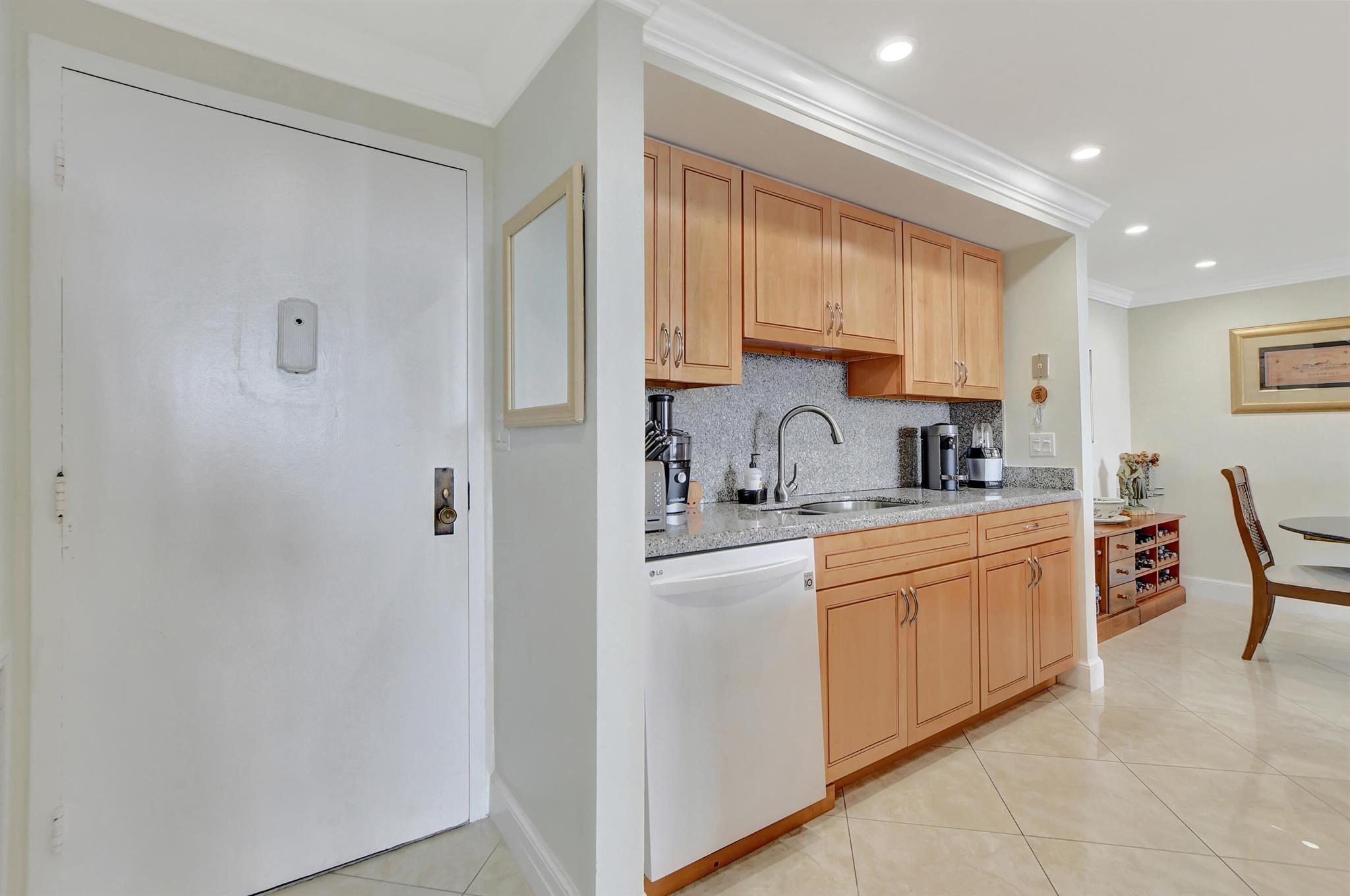 2121 N Ocean 1405e Boulevard 1405e