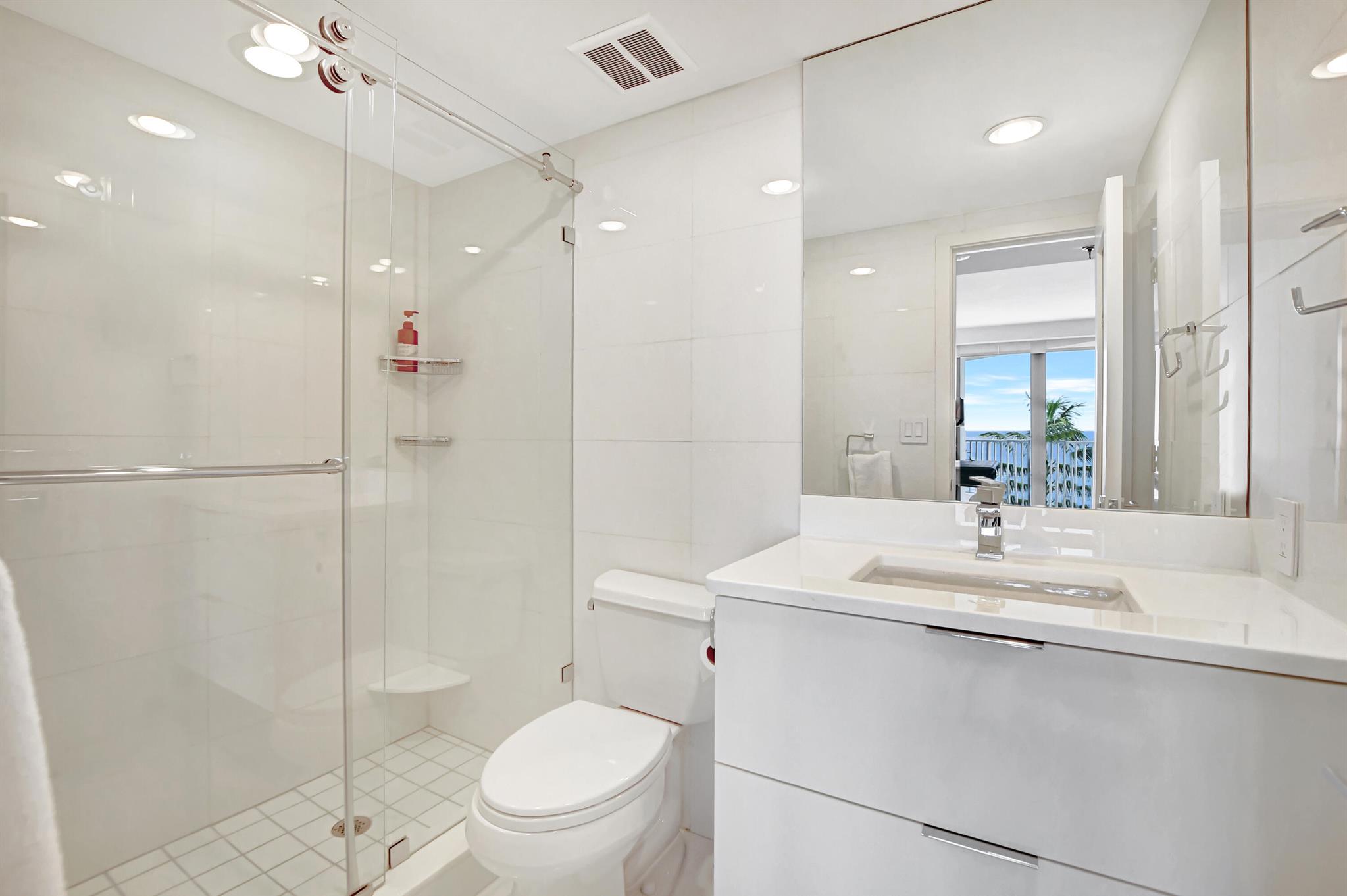 2917 S Ocean Boulevard S 403