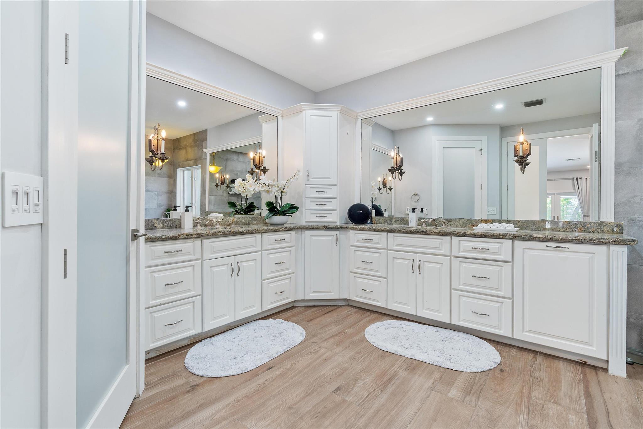 2311 NE Ne 47 St Street