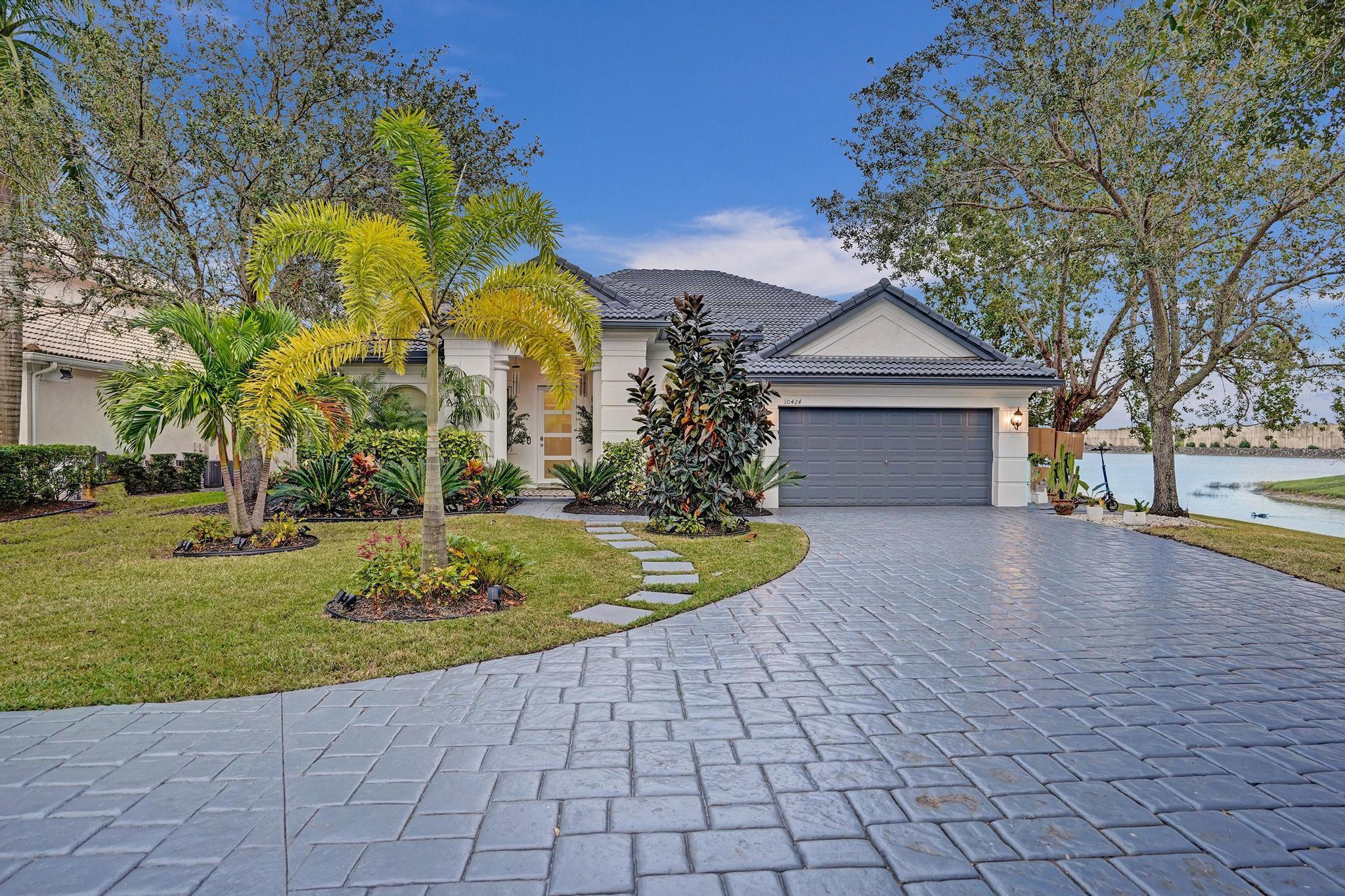 10424 NW 59 Place