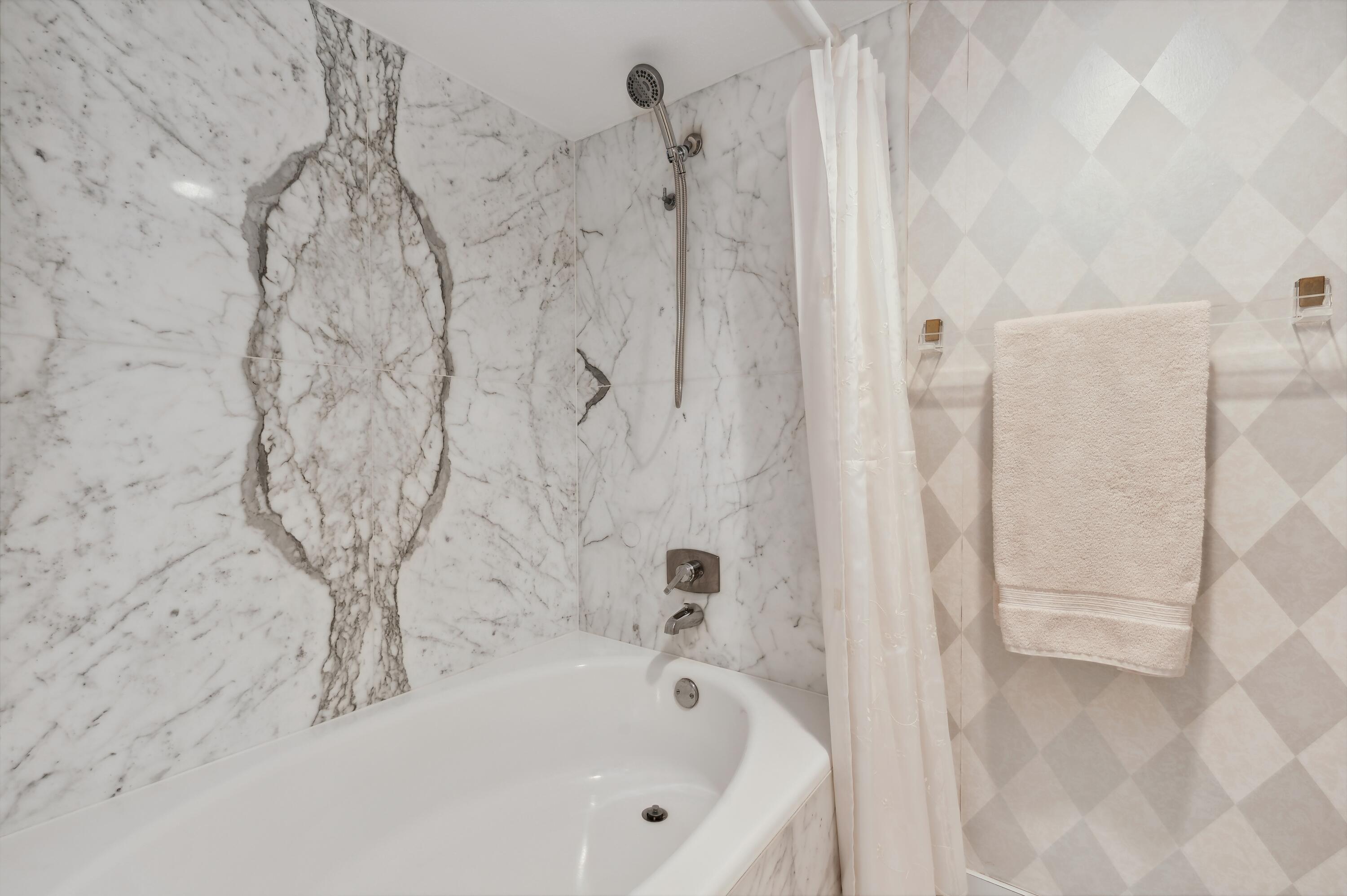 4748 S Ocean Boulevard 206