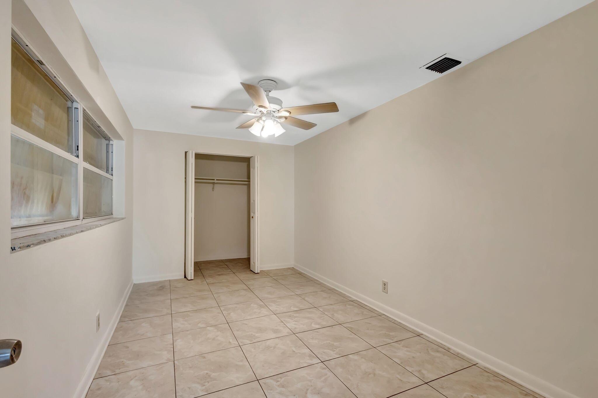 1500 W 13th Street W