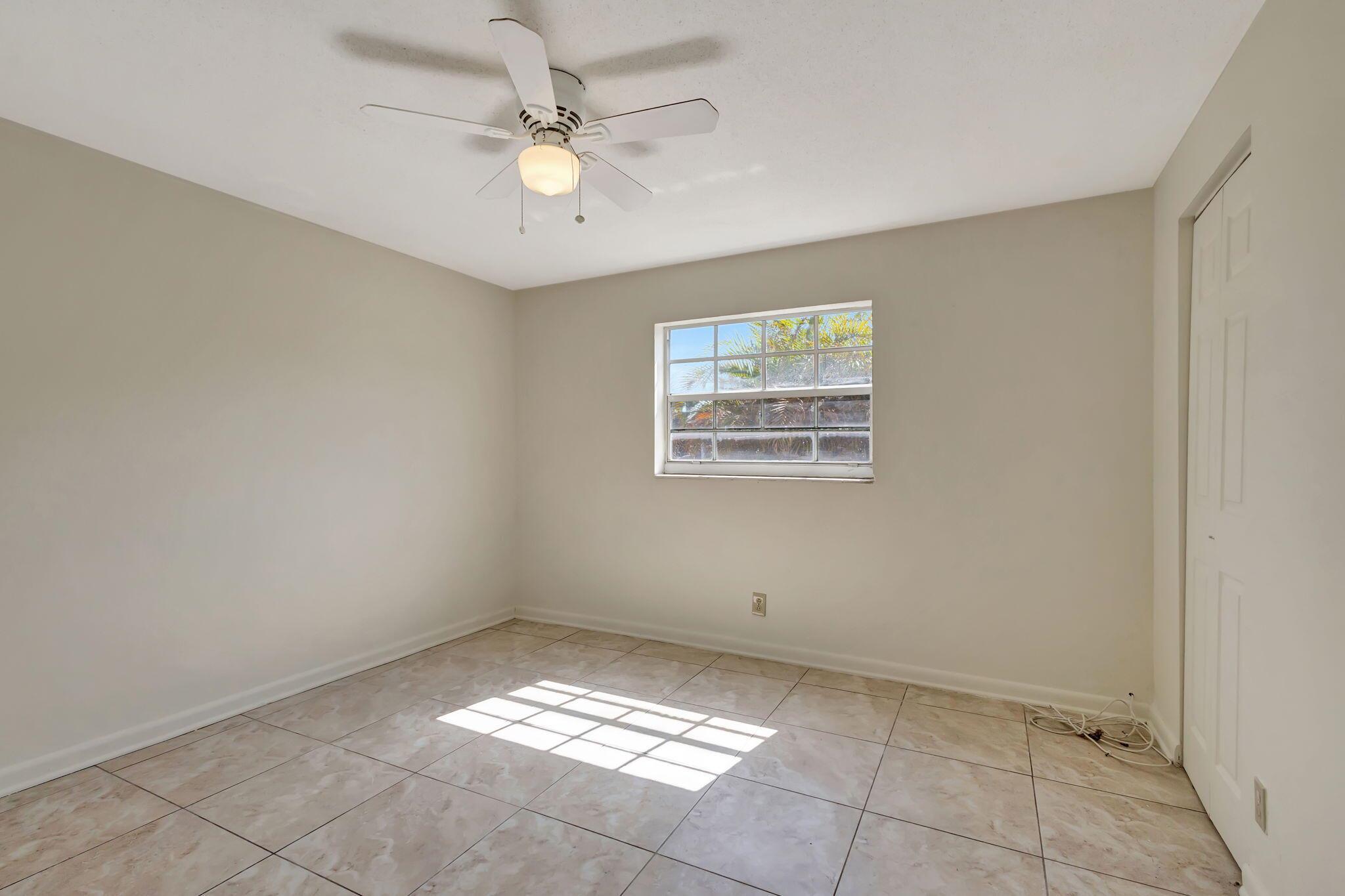 1500 W 13th Street W