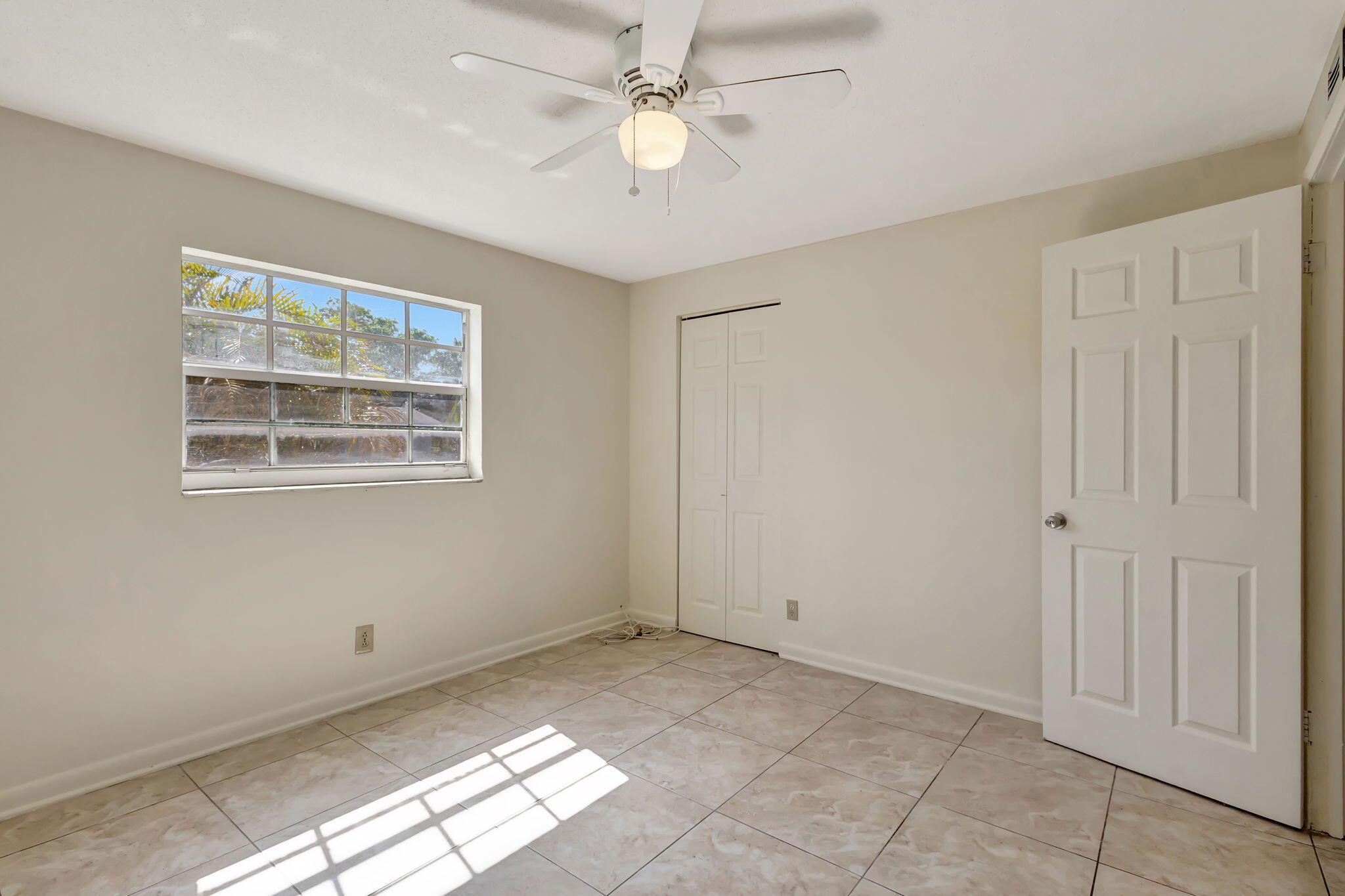 1500 W 13th Street W