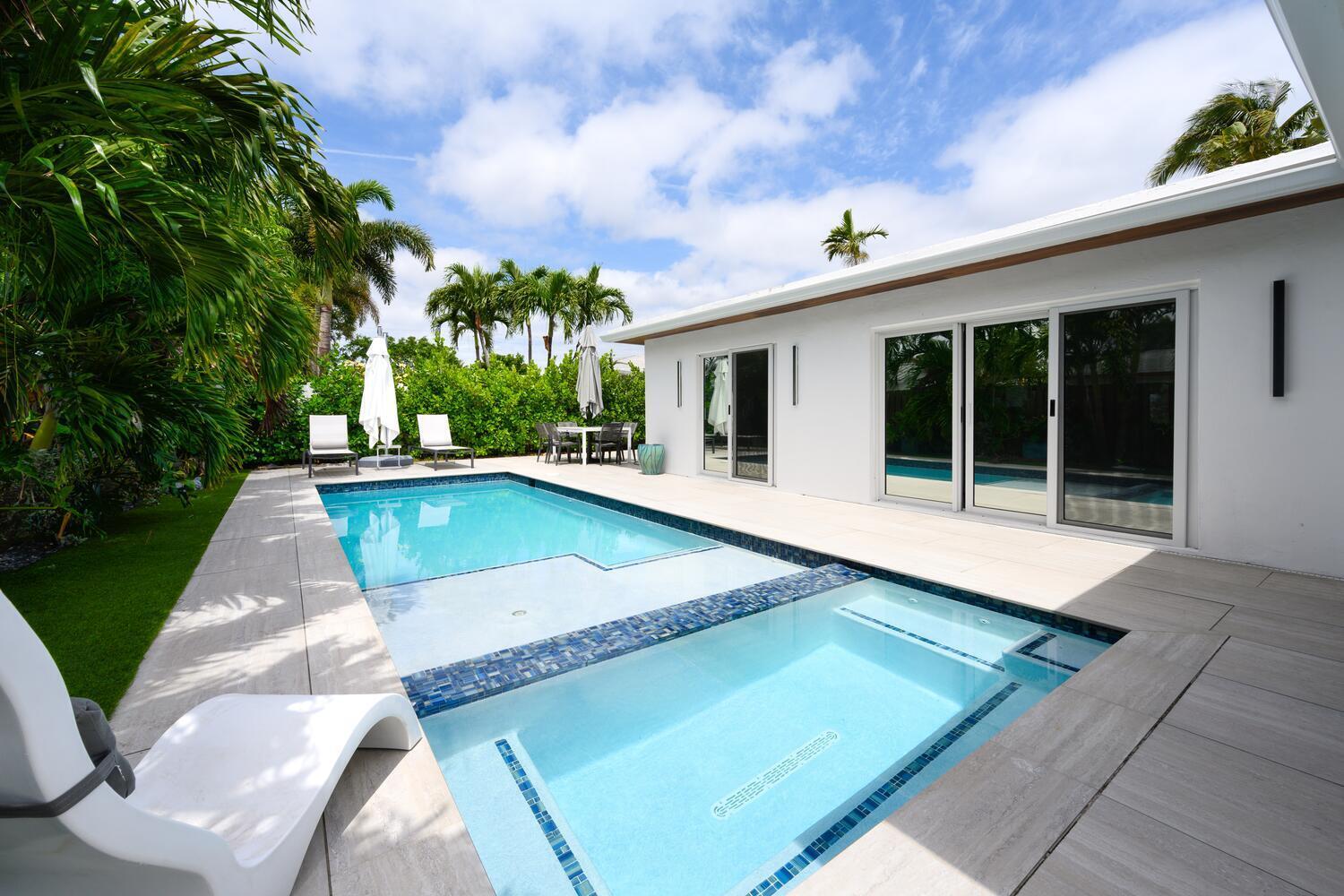 520 NE 17th Street