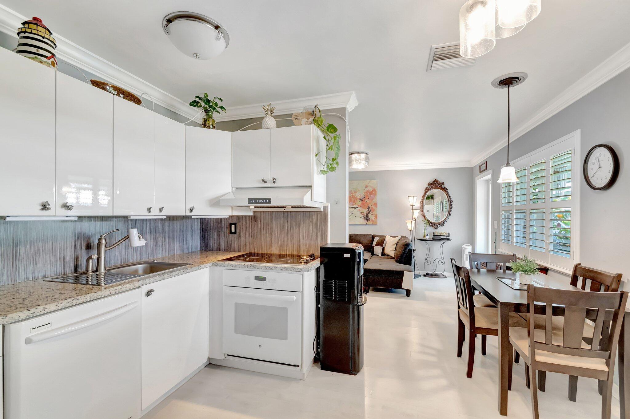 722 Ridge Road 9