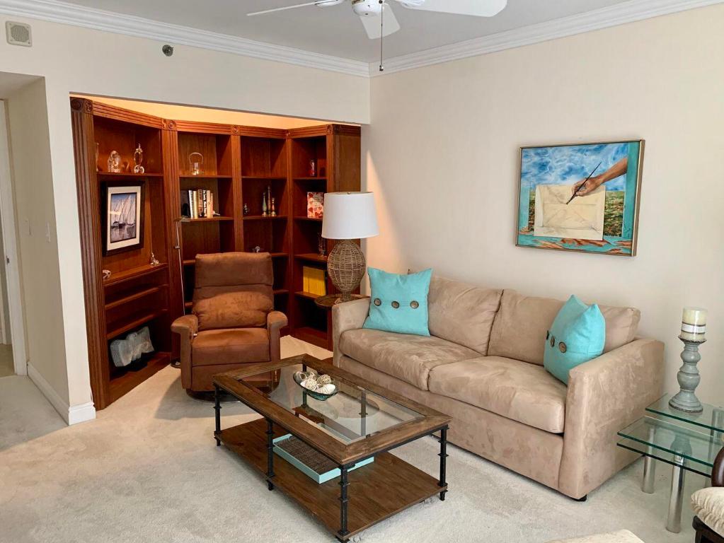 100 SE 5th Ph17 Avenue SE Ph17