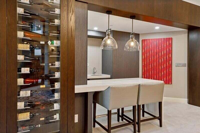 100 SE 5th Ph17 Avenue SE Ph17