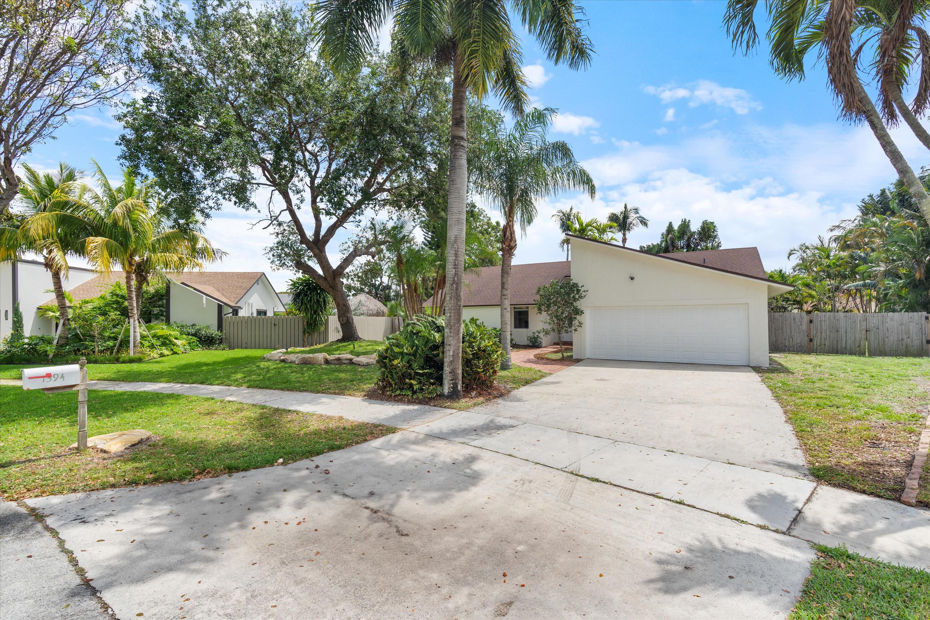 1394 Gallinule Circle