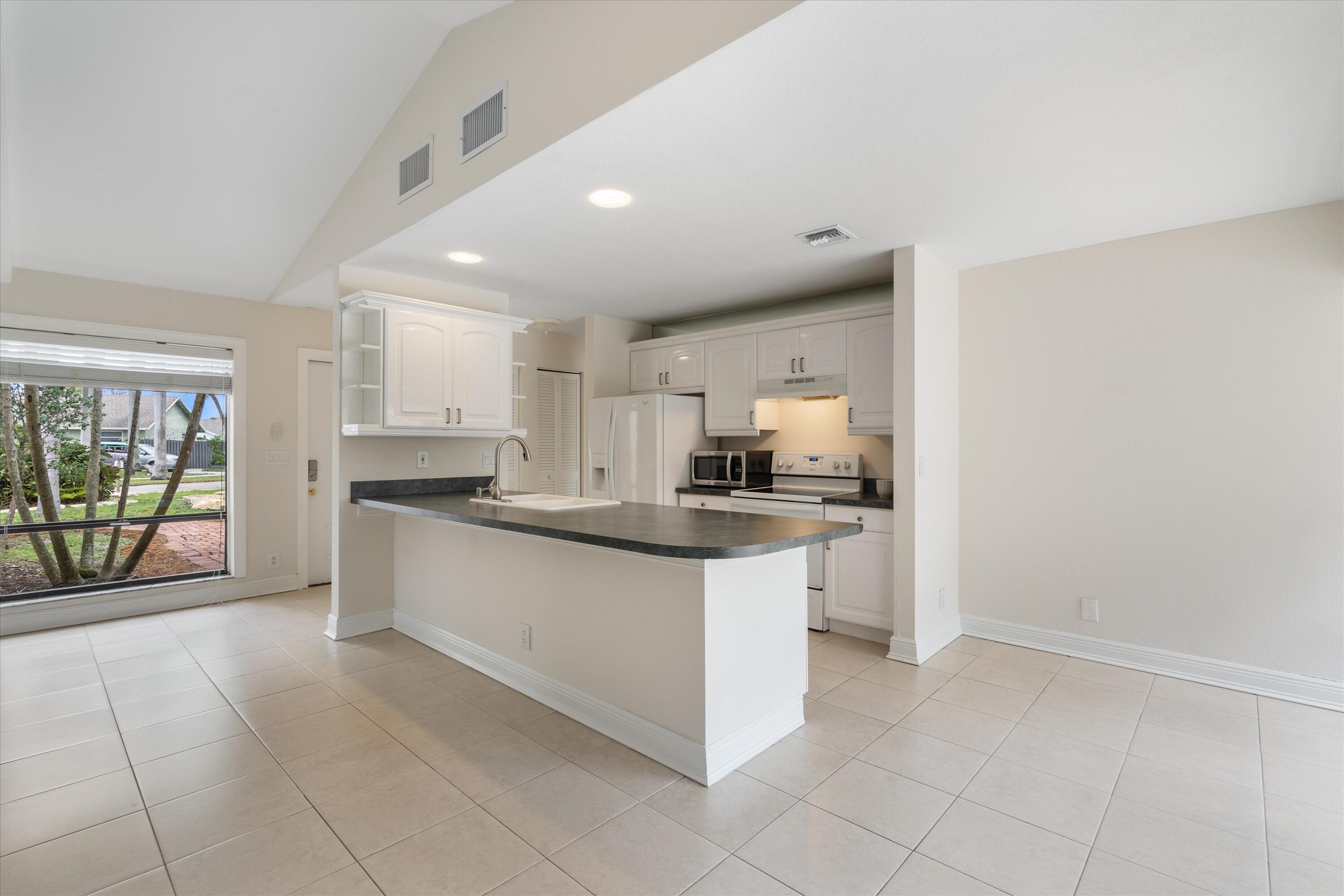1394 Gallinule Circle