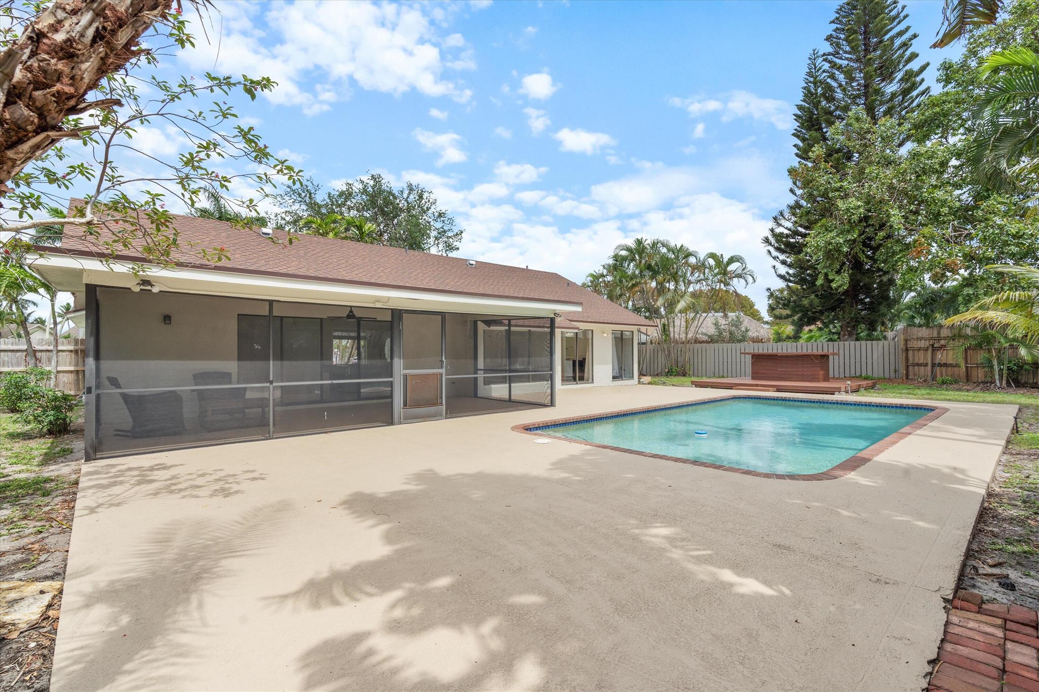 1394 Gallinule Circle