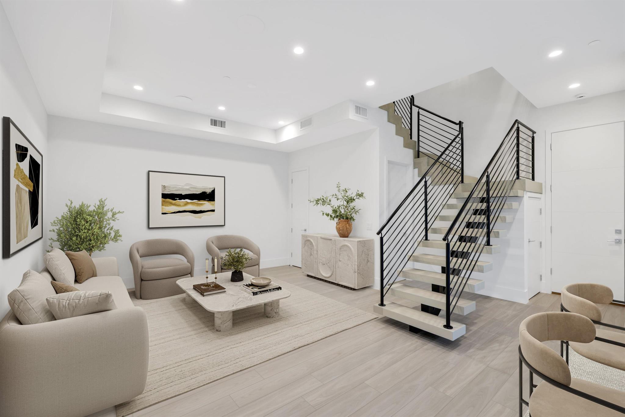 201 SE 4th Avenue
