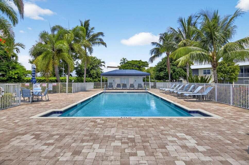 9810 Marina Boulevard 1120