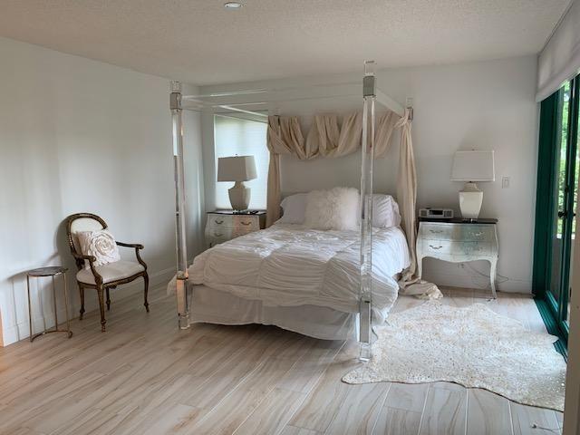 100 SE 5th Avenue 102