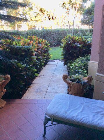 100 SE 5th Avenue 102