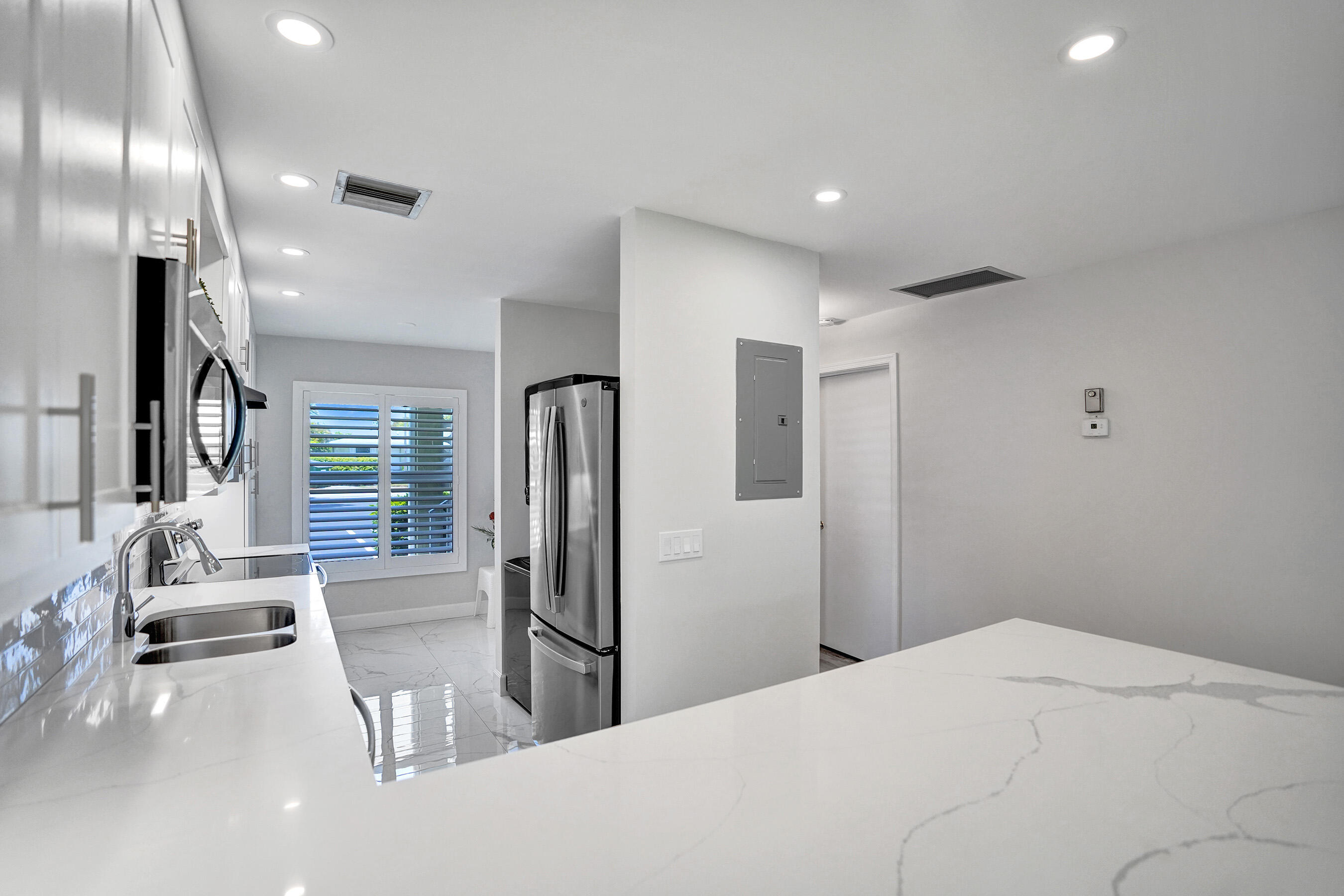 1150 Boxwood Drive 101
