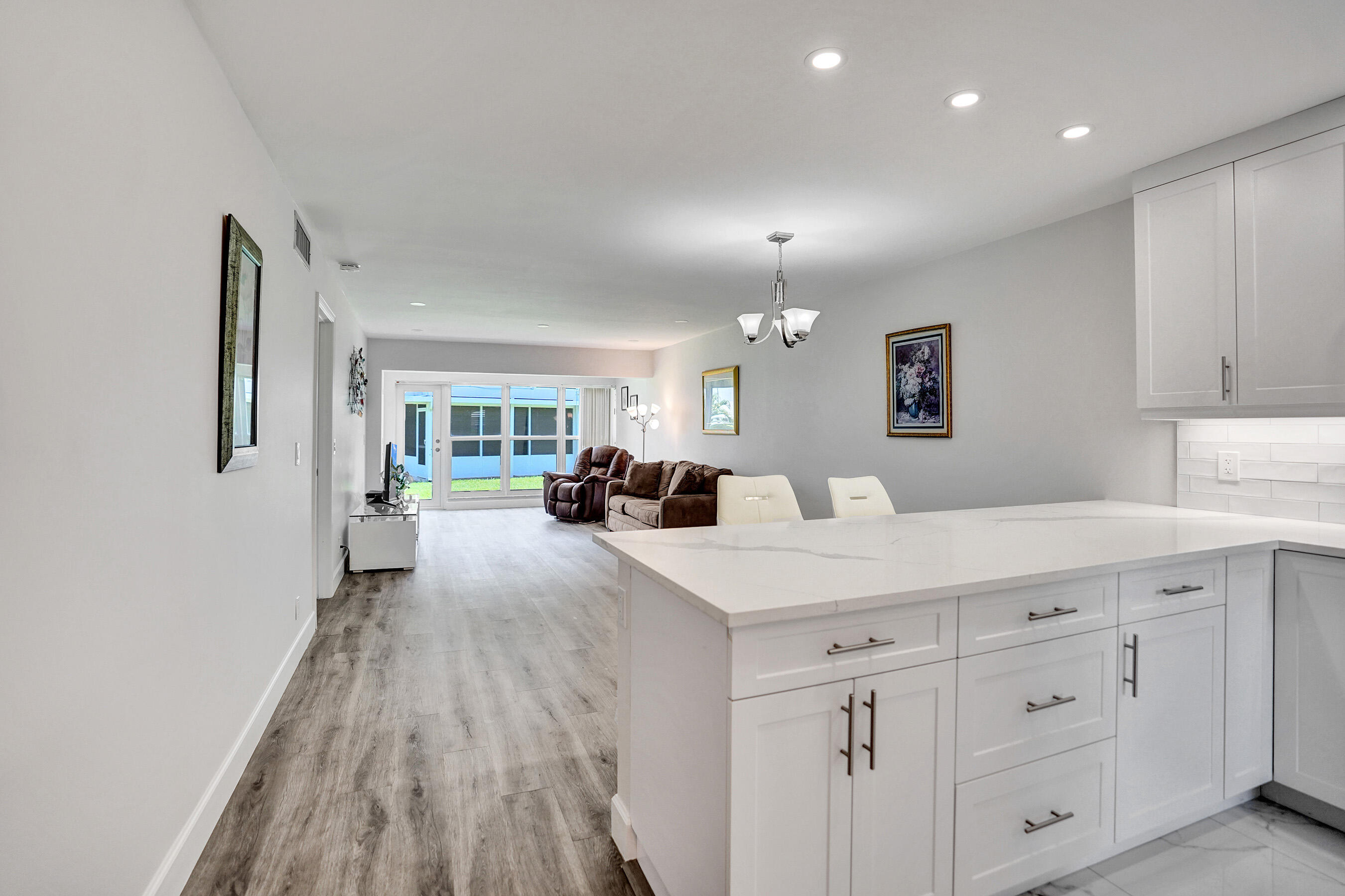 1150 Boxwood Drive 101