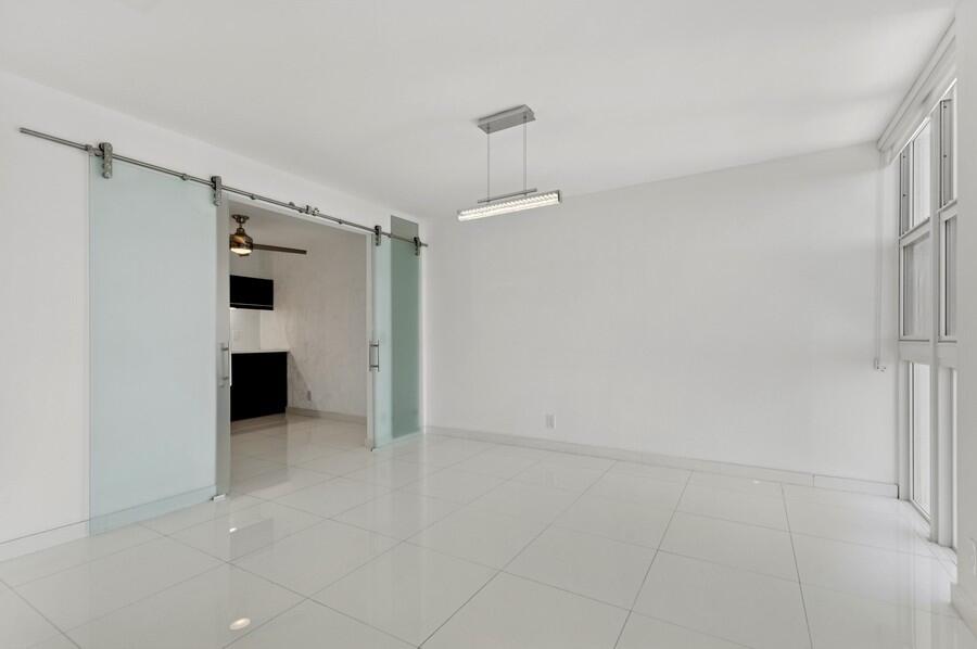 2200 S Ocean Boulevard 606