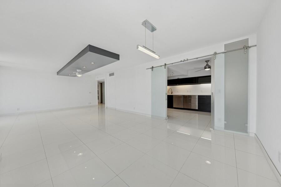 2200 S Ocean Boulevard 606