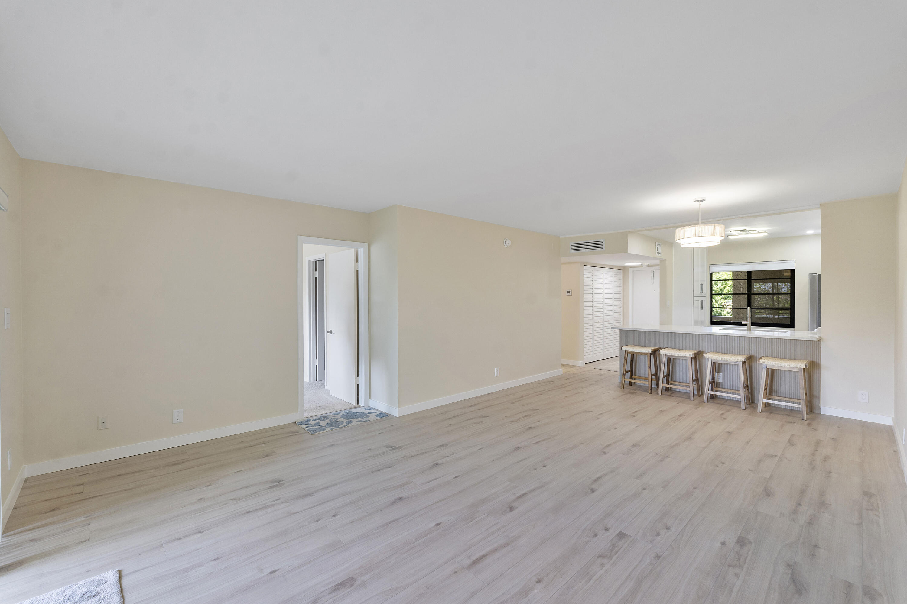 126 S Cypress Road 735