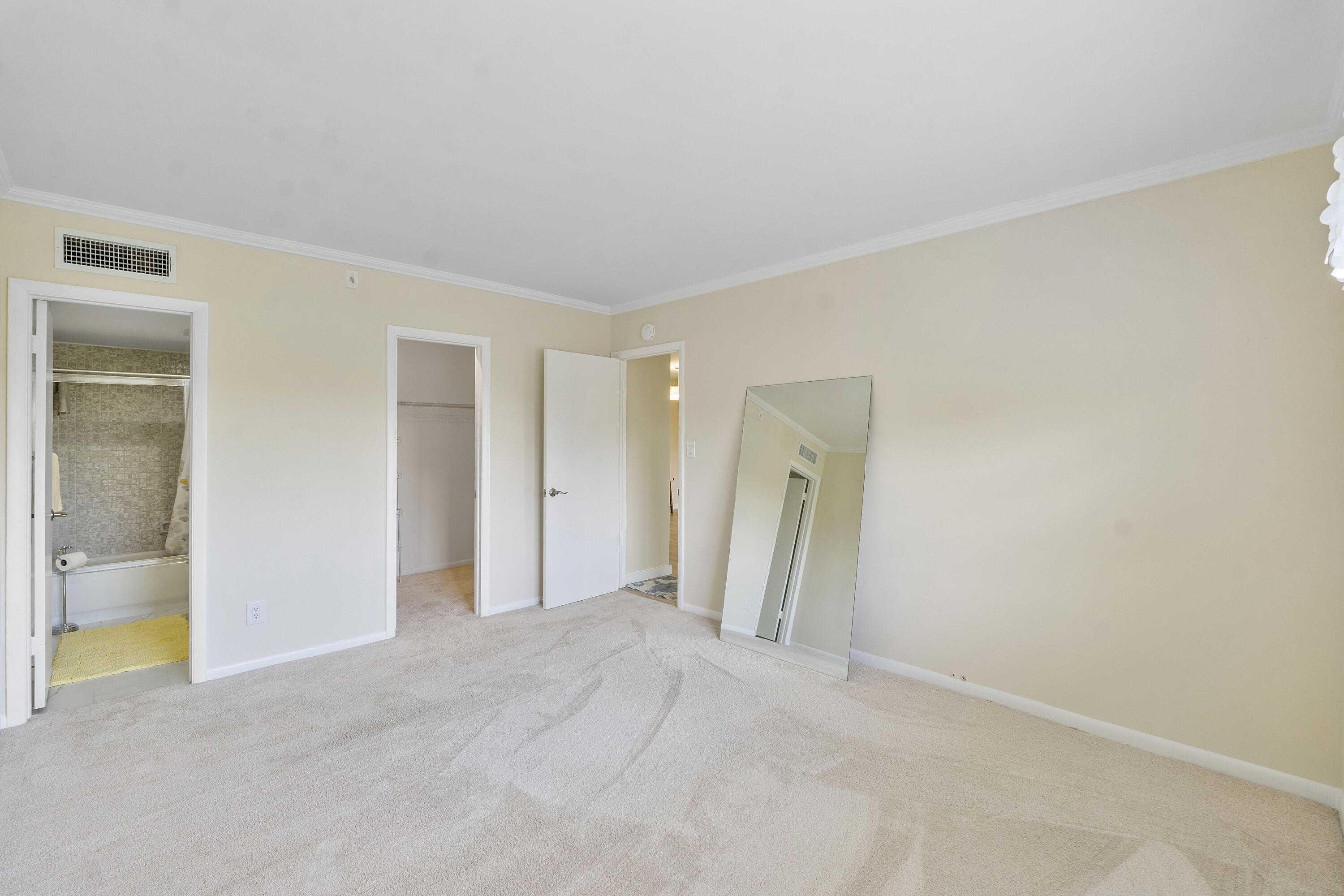 126 S Cypress Road 735