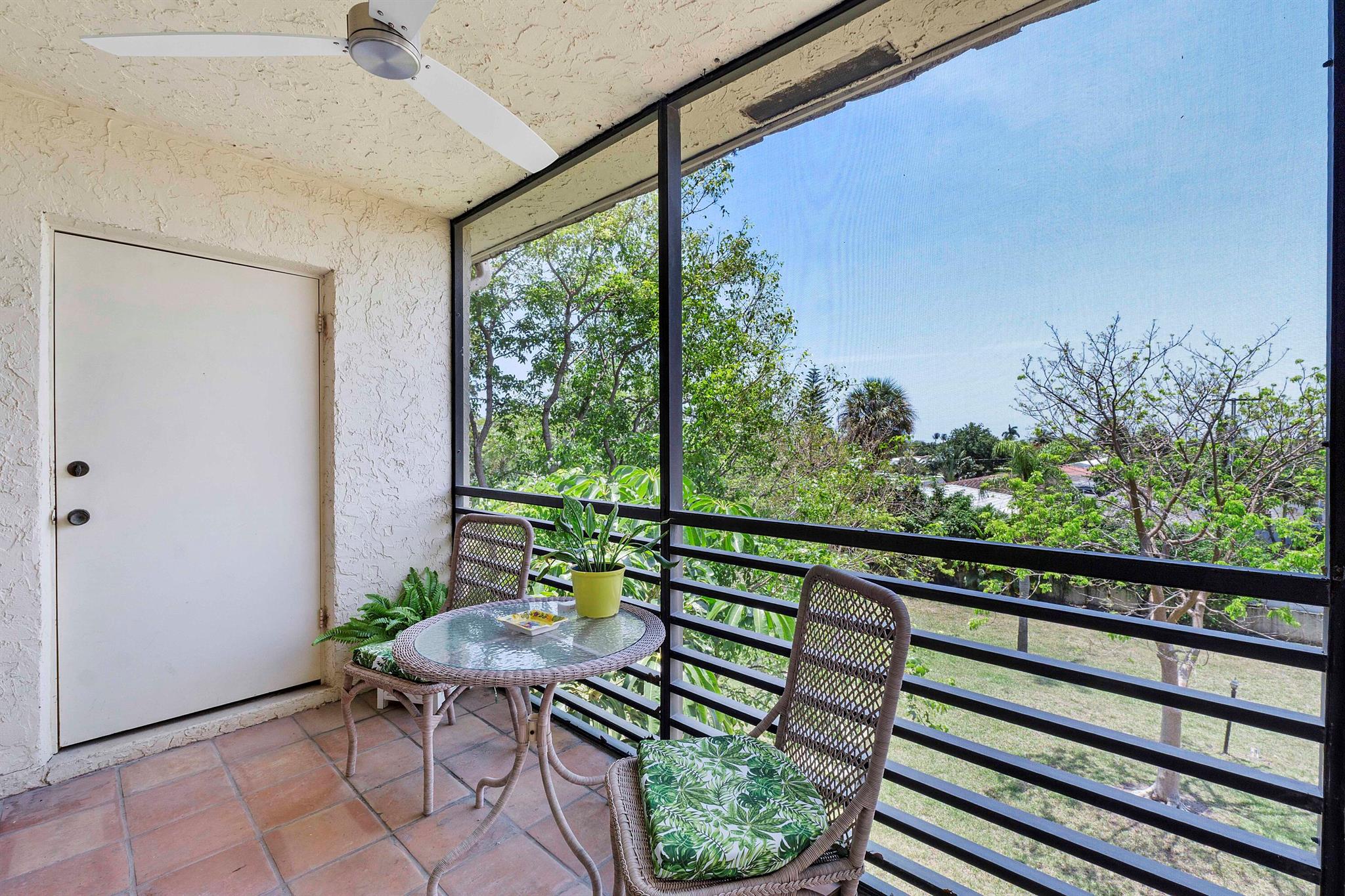 126 S Cypress Road 735