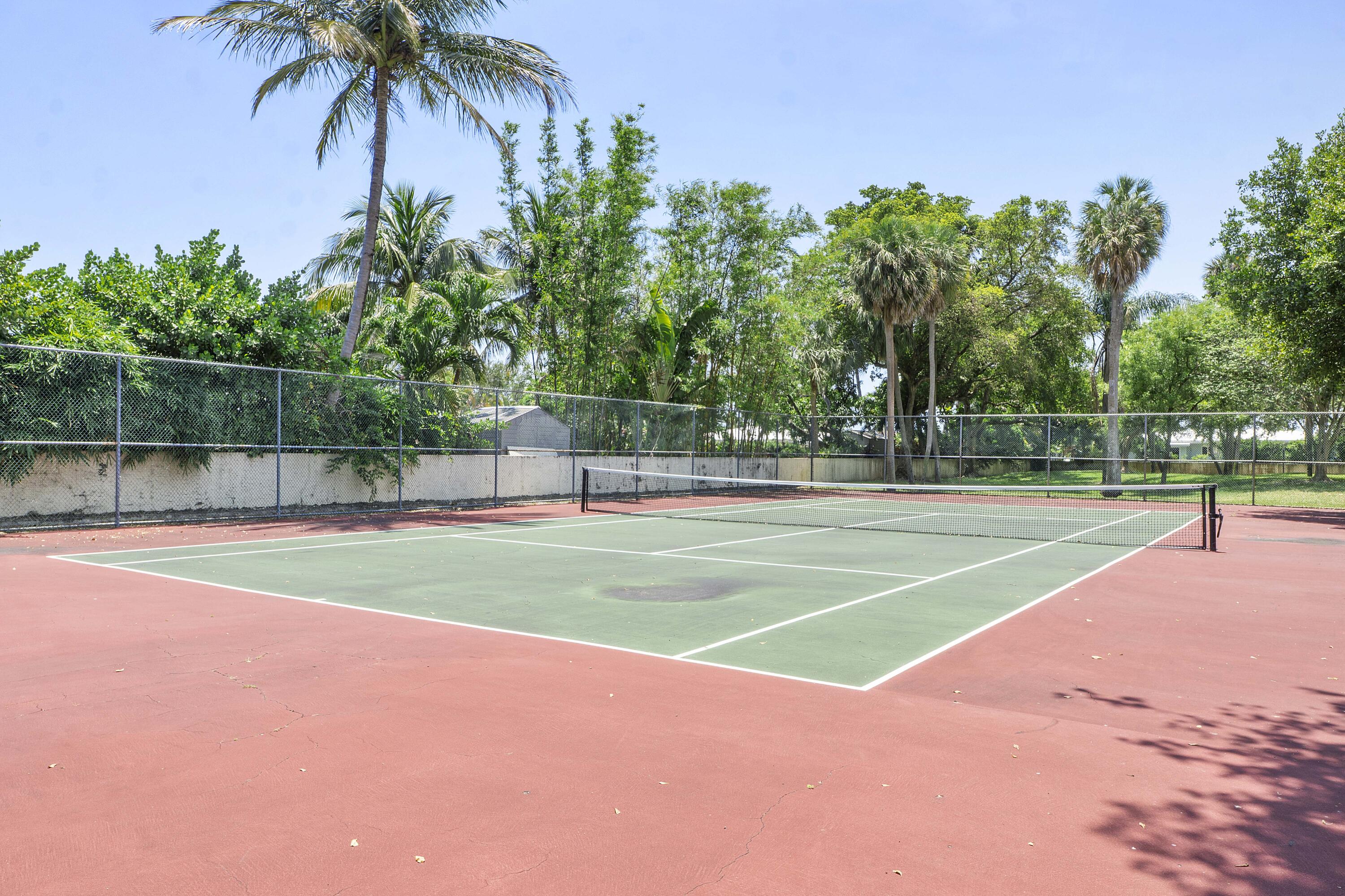 126 S Cypress Road 735