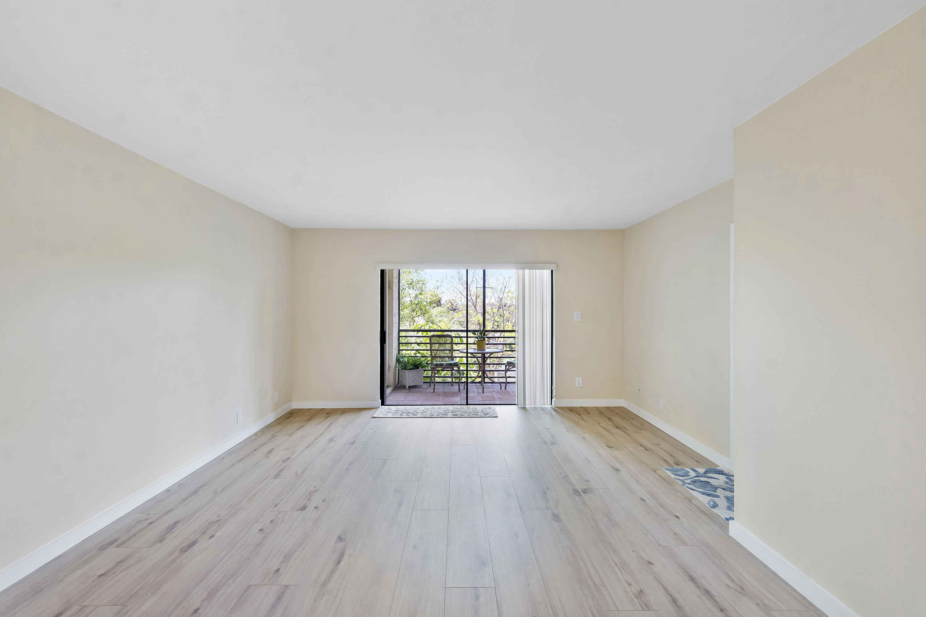 126 S Cypress Road 735