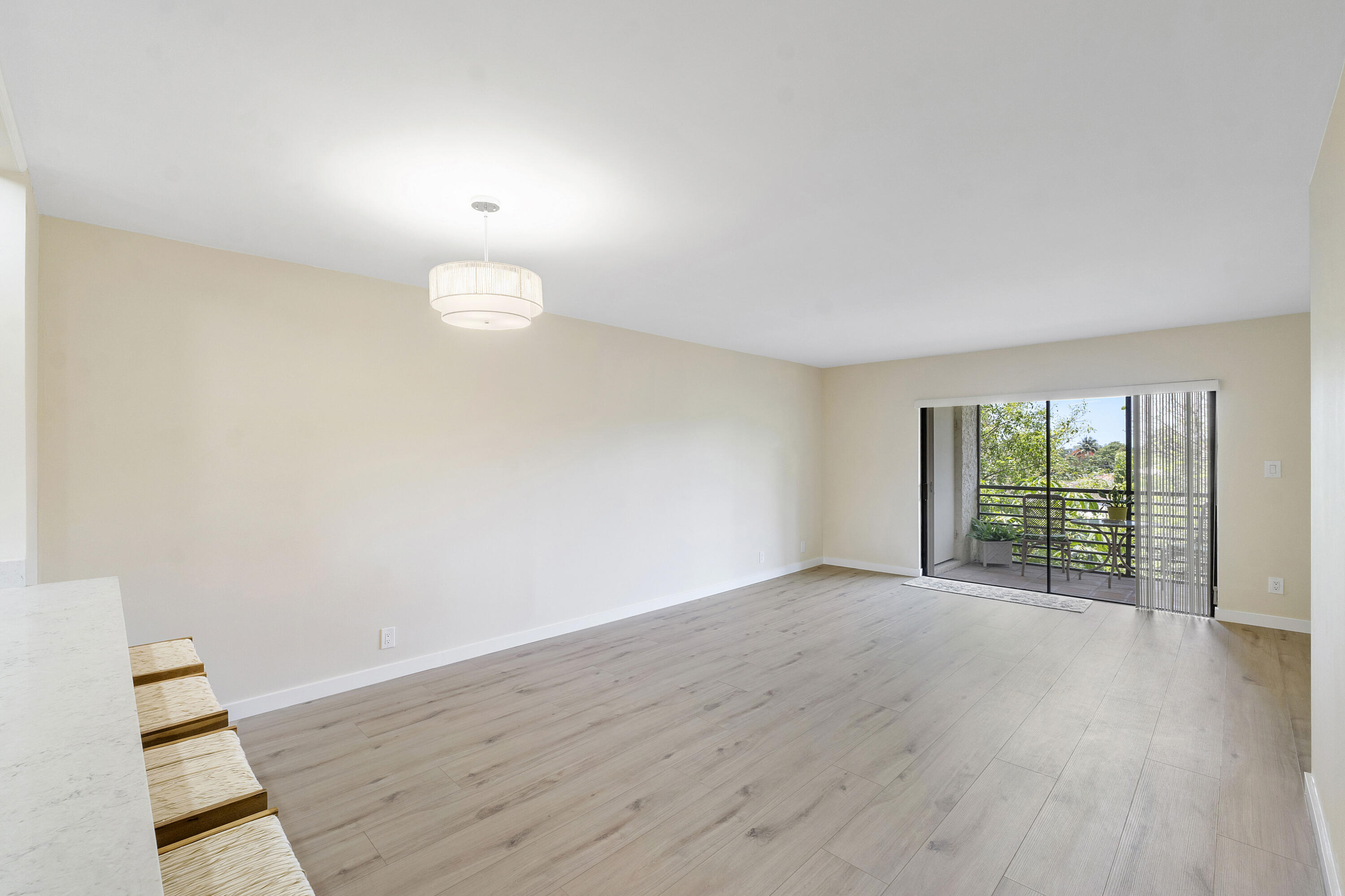 126 S Cypress Road 735