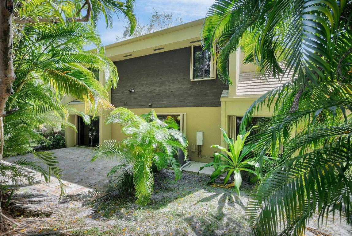 753 Saint Albans Drive