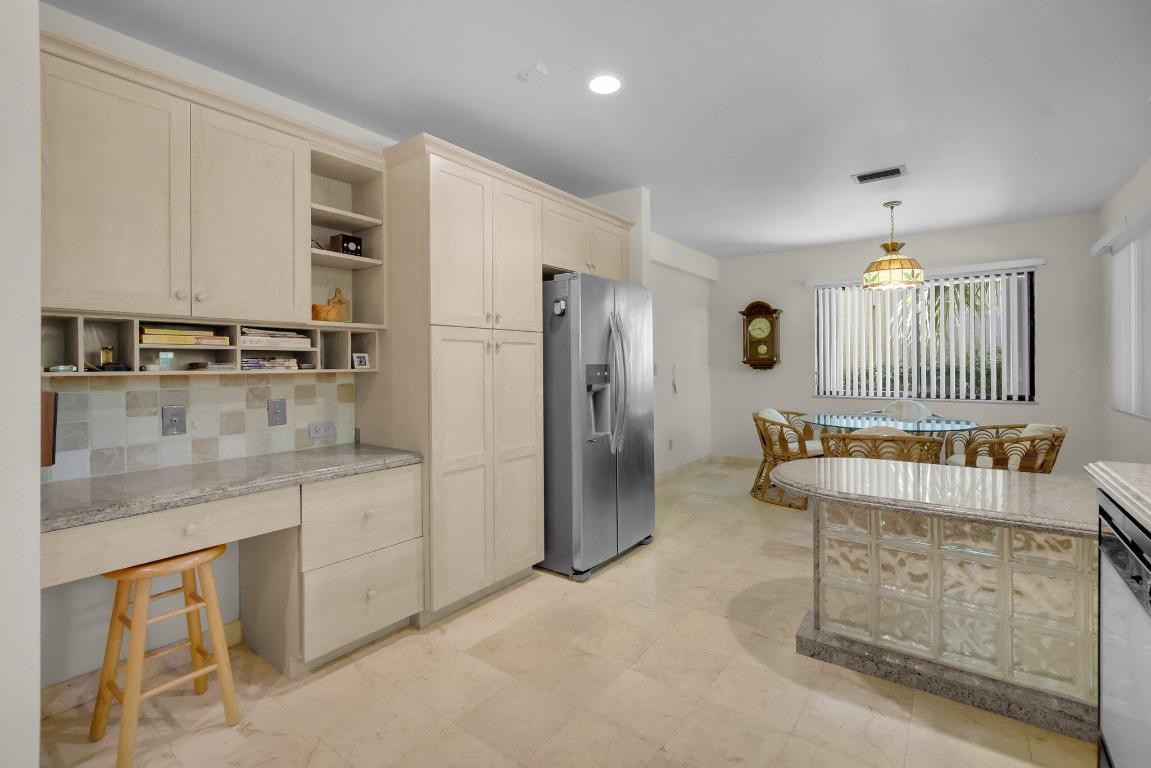 753 Saint Albans Drive