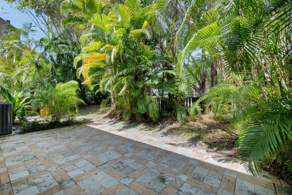 753 Saint Albans Drive