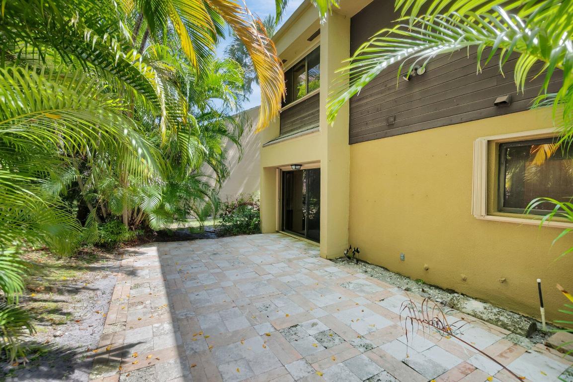 753 Saint Albans Drive