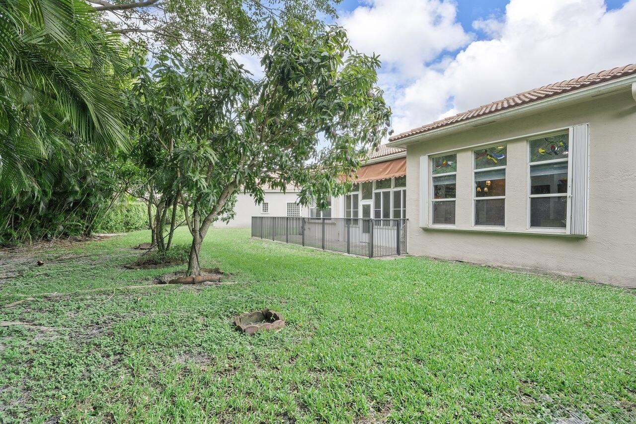 8351 Mastic Cay