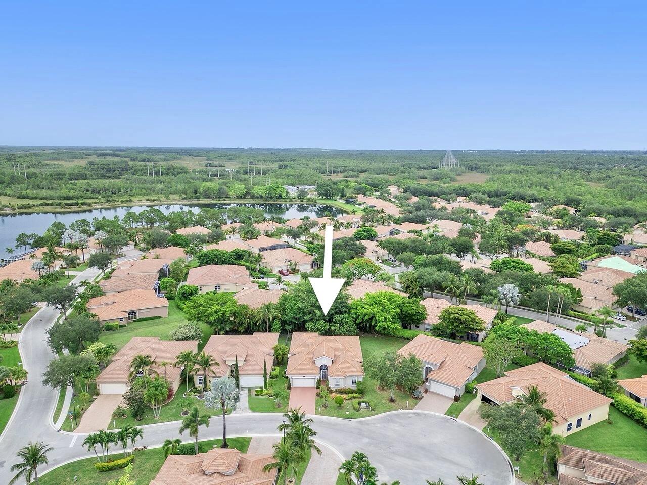 8351 Mastic Cay