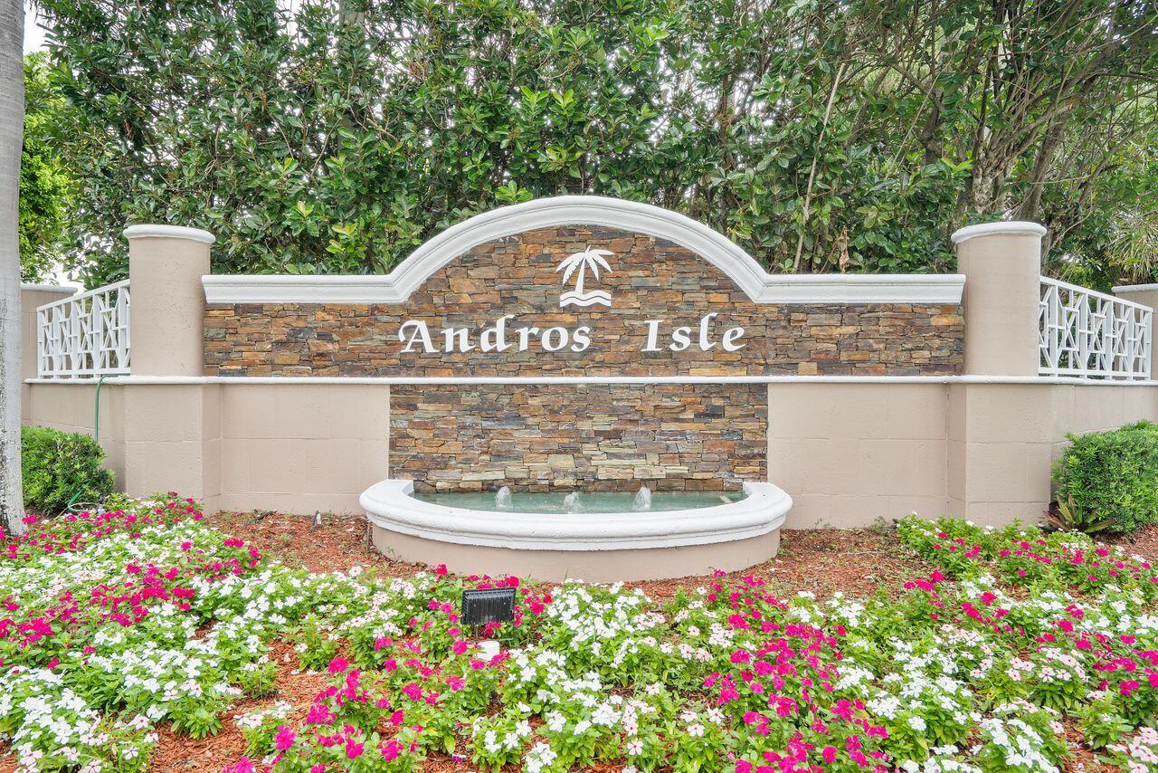 8351 Mastic Cay