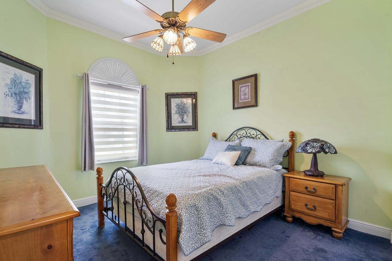 8351 Mastic Cay