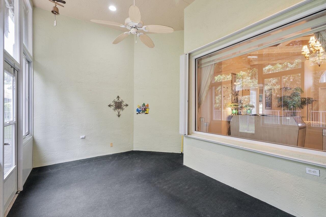 8351 Mastic Cay