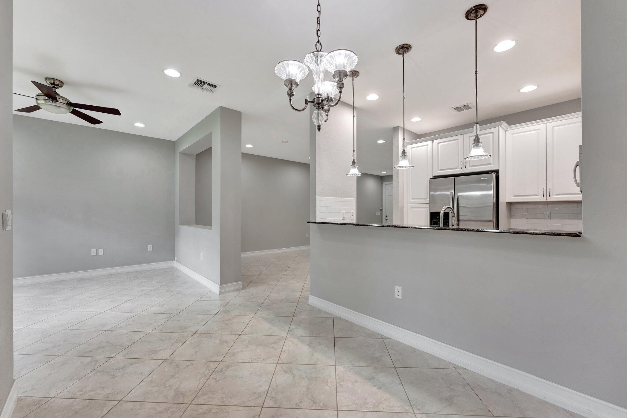 10850 NW 74th Drive
