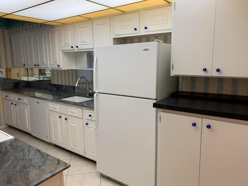 1180 S Ocean Boulevard 7e