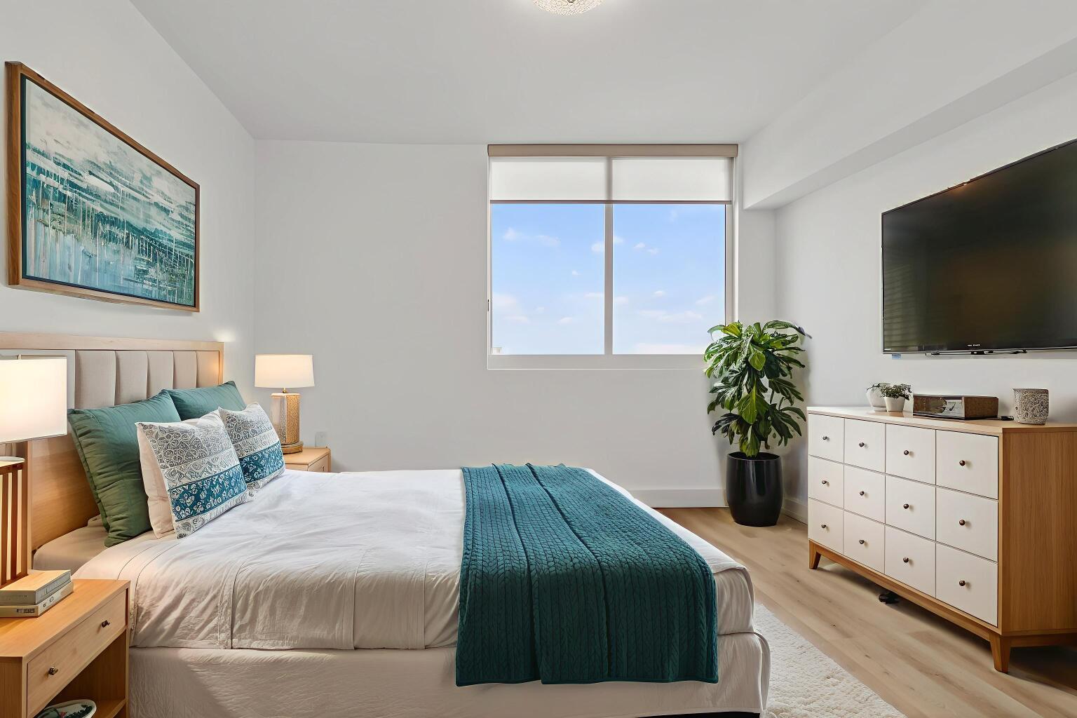 704 N Ocean Boulevard 701