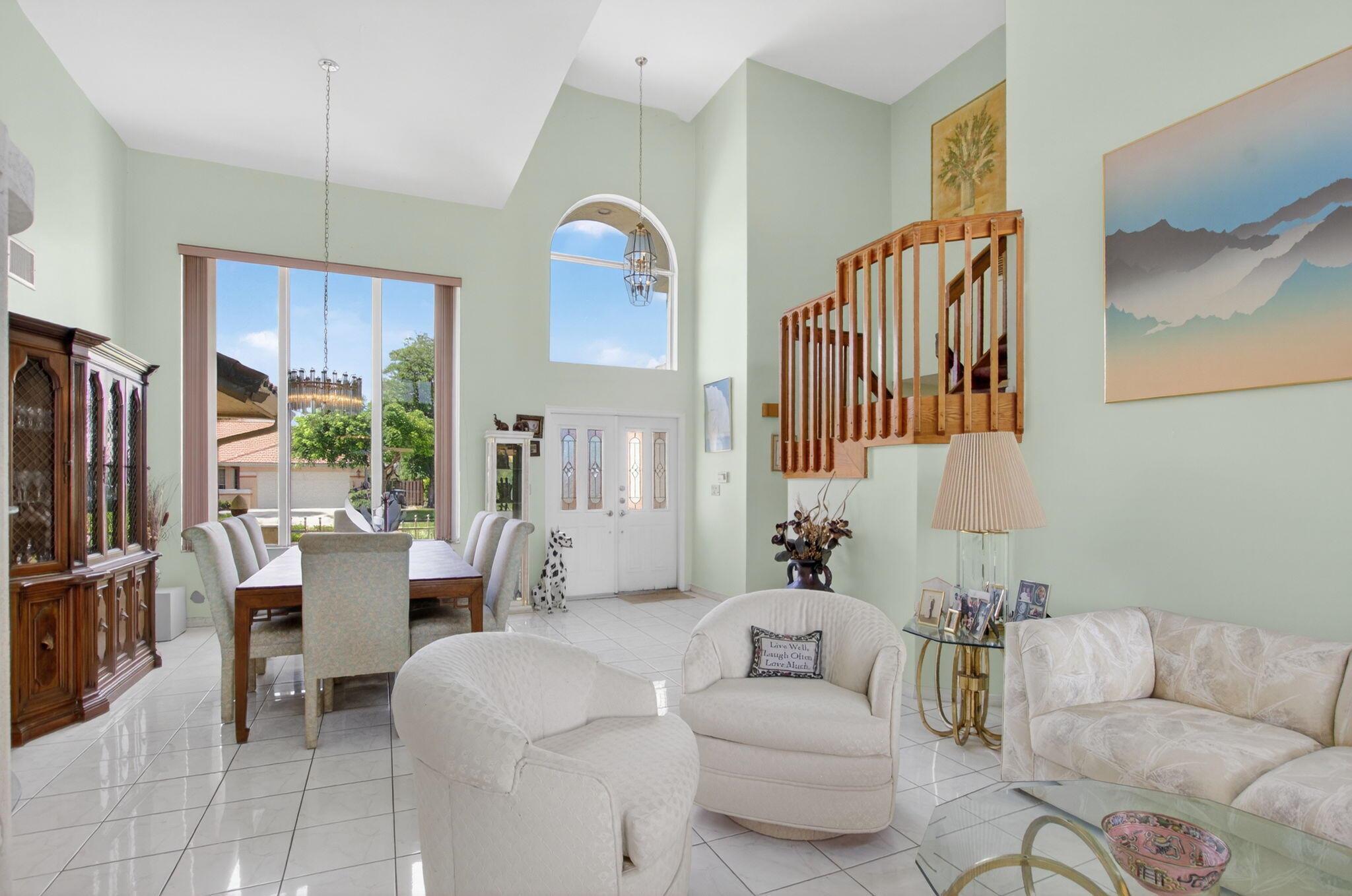 9645 Carousel Circle N