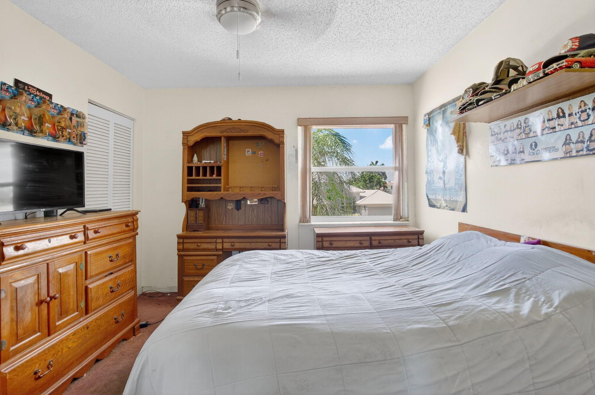 9645 Carousel Circle N